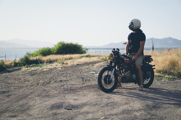 Moto importée les 7 étapes pour obtenir votre carte grise après l'achat